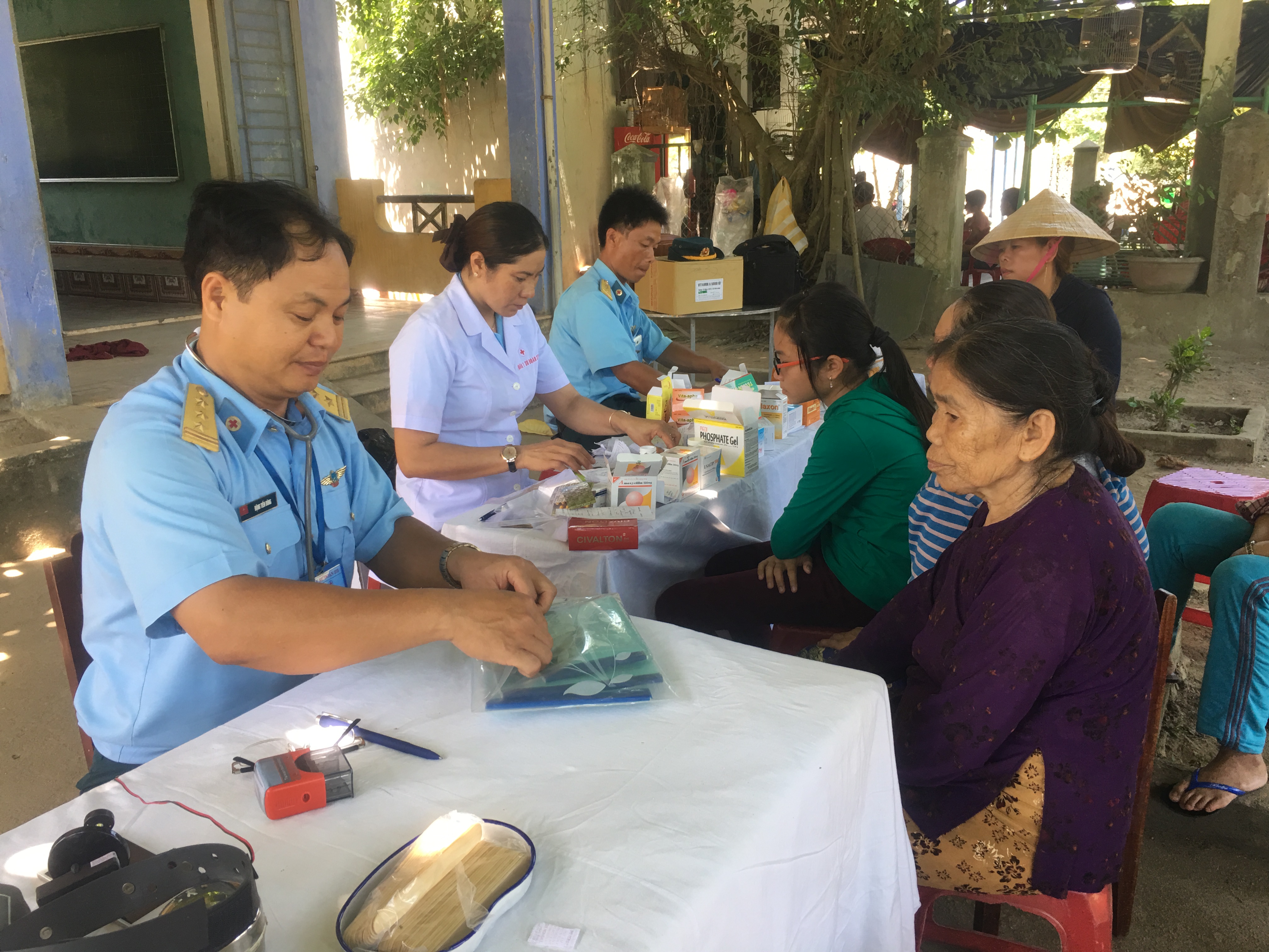 Bám sát cơ sở, xây dựng “thế trận lòng dân